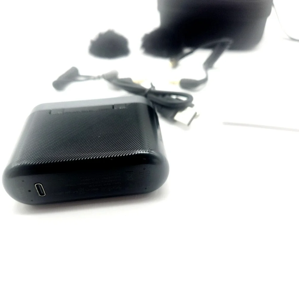 GODOX 2.4GHz Wireless Microphone System Kit2‎ w/ Noise Cancel & 200m Range